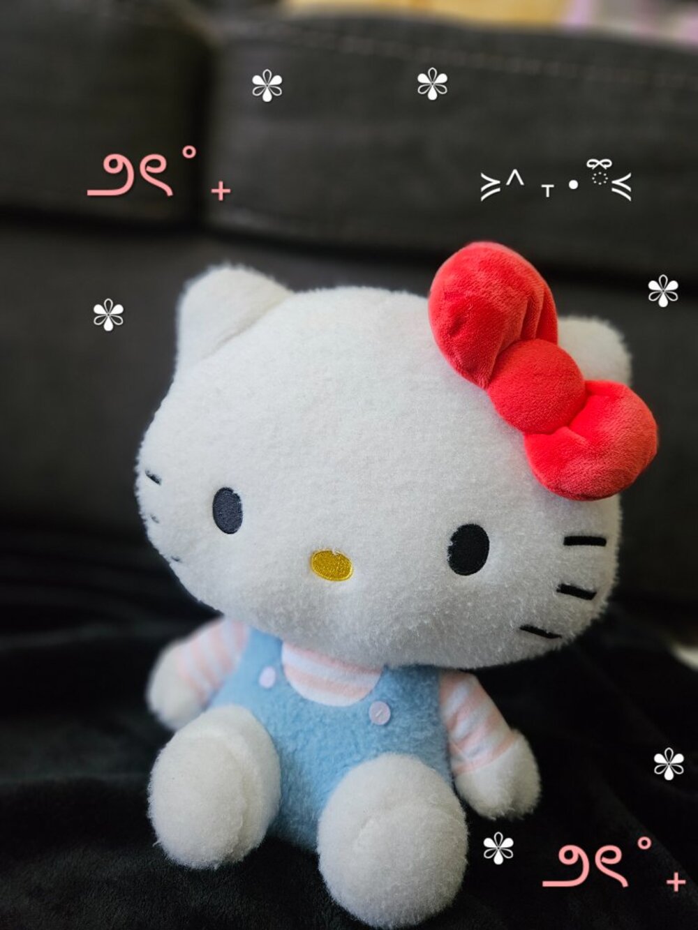 Sanrio Hello Kitty Plushie